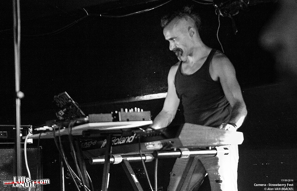 Strawberry Fest 2016 à la Péniche de Lille – jour 1 : Camera + Klaus Johann Grobe + Shadow Motel + Tapeworms en live - photo n°4