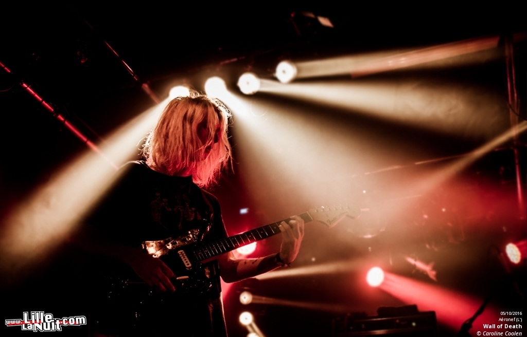 Wall of Death + It It Anita à l’Aéronef en live - photo n°1