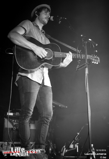 Jil Is Lucky + Laurent Lamarca à la Péniche Lille en live - photo n°3