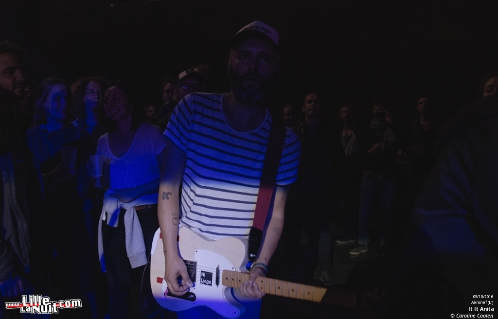 Wall of Death + It It Anita à l’Aéronef en live - photo n°7