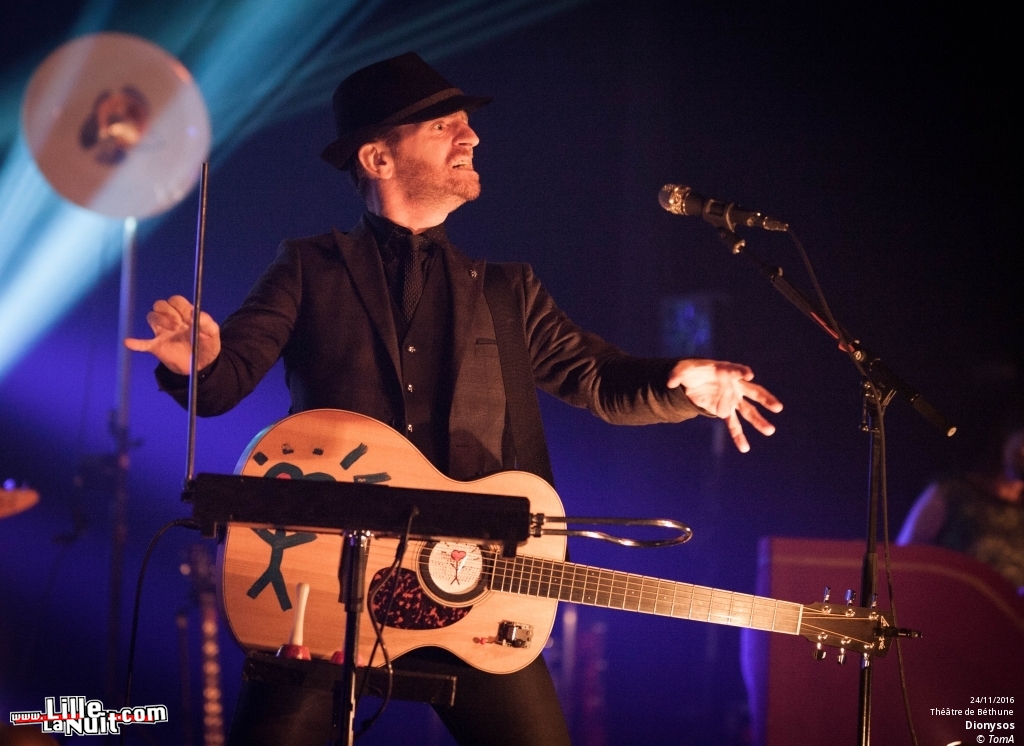 Dionysos + Clou au Théâtre Municipal de Béthune en live - photo n°13