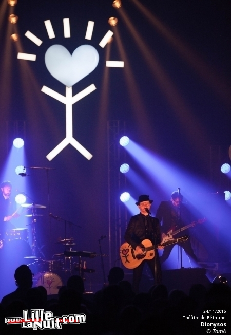 Dionysos + Clou au Théâtre Municipal de Béthune en live - photo n°18