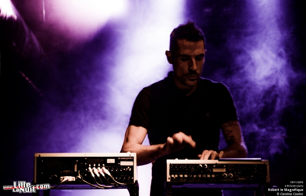 Totorro + Robert le Magnifique aux 4Ecluses en live - photo n°4