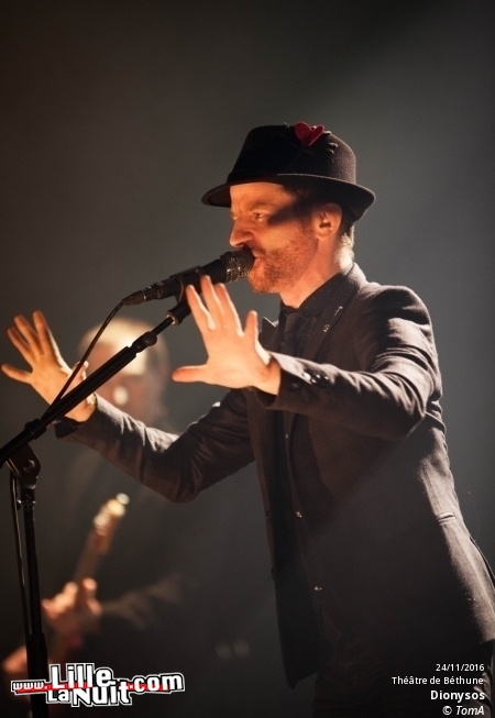 Dionysos + Clou au Théâtre Municipal de Béthune en live - photo n°27