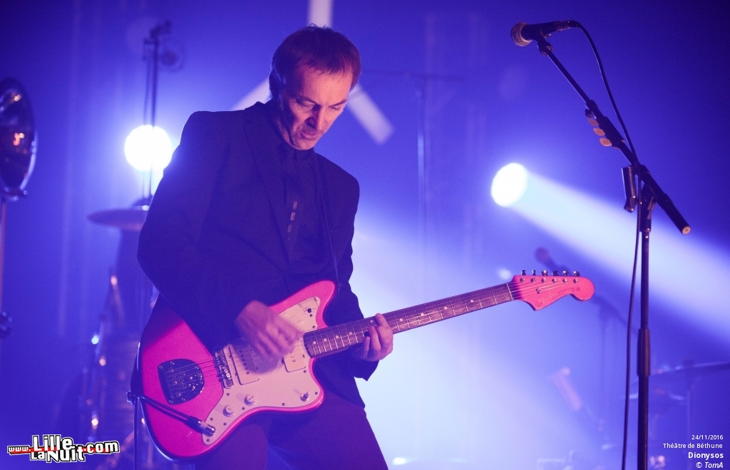 Dionysos + Clou au Théâtre Municipal de Béthune en live - photo n°15