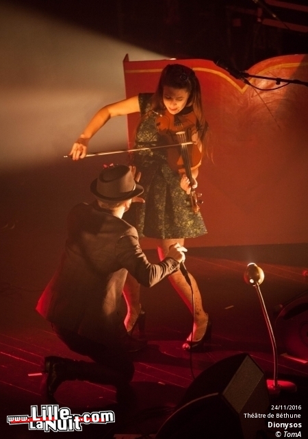 Dionysos + Clou au Théâtre Municipal de Béthune en live - photo n°9