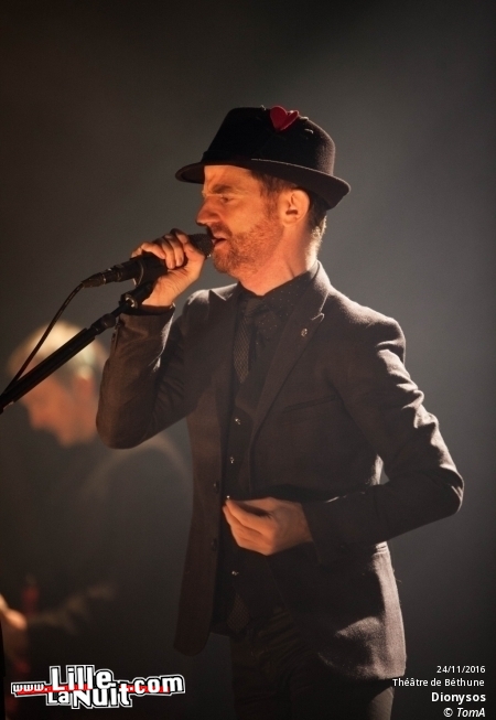 Dionysos + Clou au Théâtre Municipal de Béthune en live - photo n°17