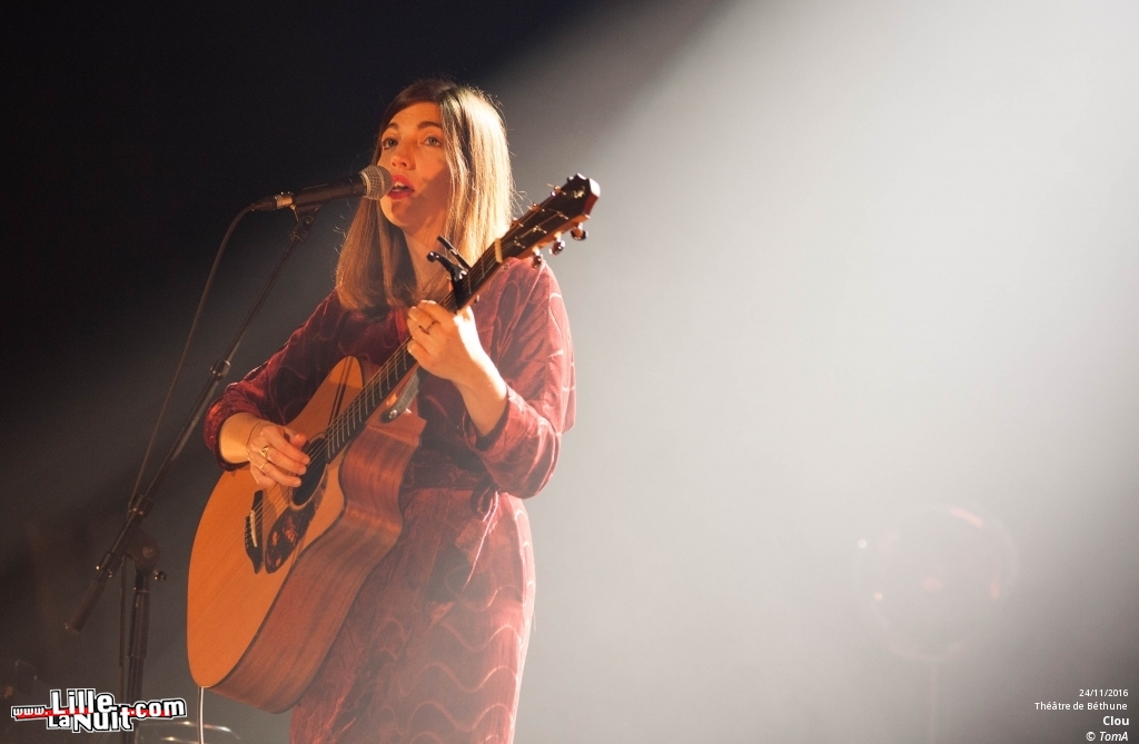 Dionysos + Clou au Théâtre Municipal de Béthune en live - photo n°7