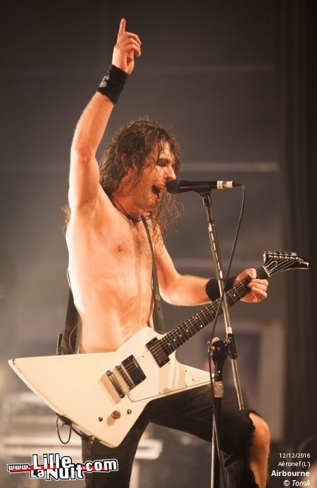 Airbourne + LeoGun + Palace Of The King à l’Aéronef en live - photo n°17