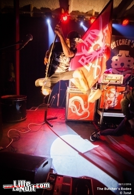 The Butcher’s Rodeo + Bunker Project + Noise Emission Control + Krazy Lizzy au Red Studio de Douai en live - photo n°31