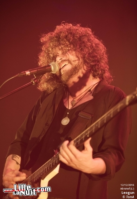 Airbourne + LeoGun + Palace Of The King à l’Aéronef en live - photo n°2