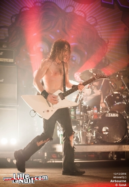 Airbourne + LeoGun + Palace Of The King à l’Aéronef en live - photo n°5