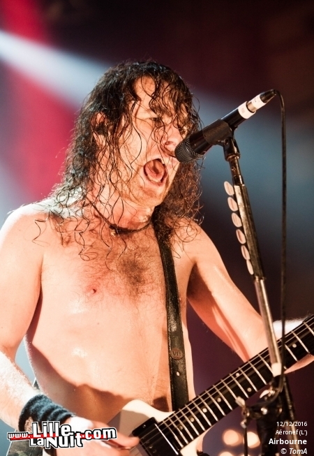 Airbourne + LeoGun + Palace Of The King à l’Aéronef en live - photo n°3