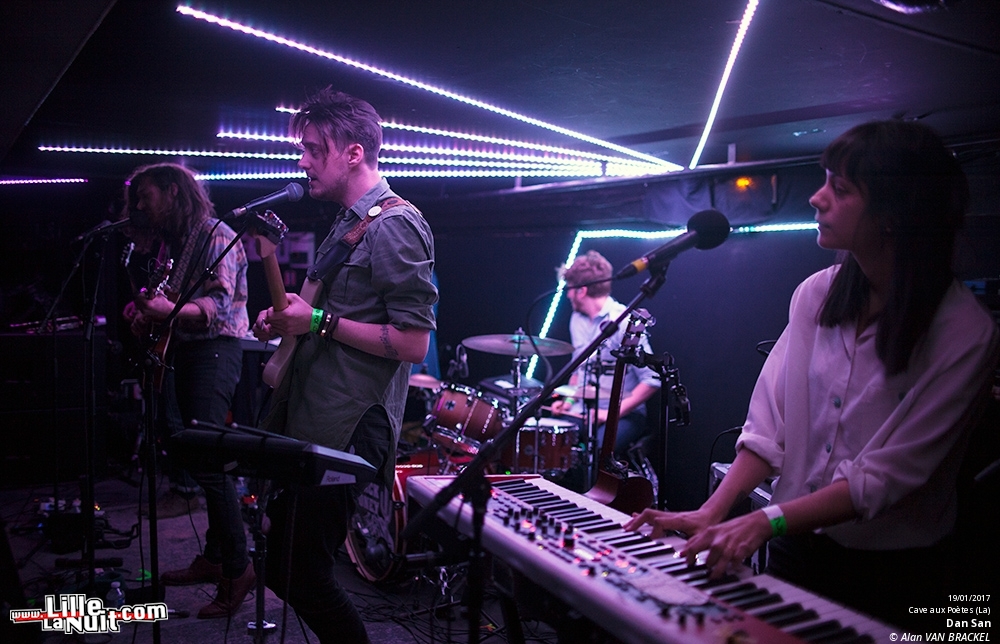 Black Honey + Dan San + Bains de Minuit DJ set à la Cave aux Poètes en live - photo n°1