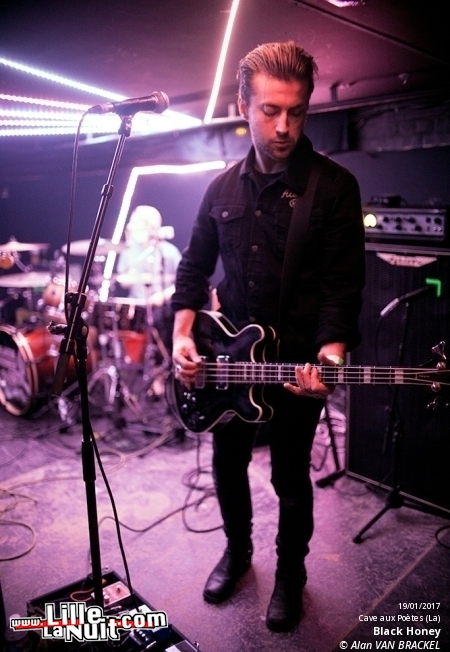 Black Honey + Dan San + Bains de Minuit DJ set à la Cave aux Poètes en live - photo n°10