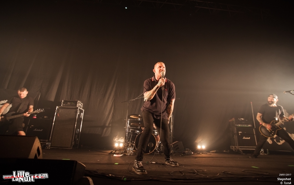 Dropkick Murphys + Slapshot + Skinny Lister à l’Aéronef en live - photo n°1