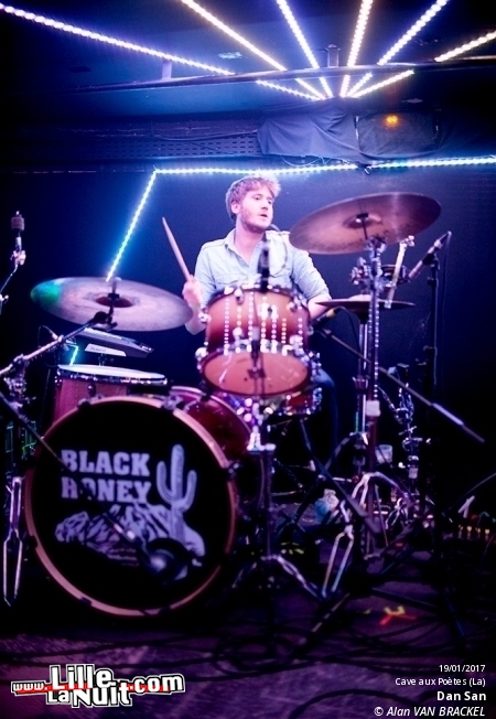 Black Honey + Dan San + Bains de Minuit DJ set à la Cave aux Poètes en live - photo n°9