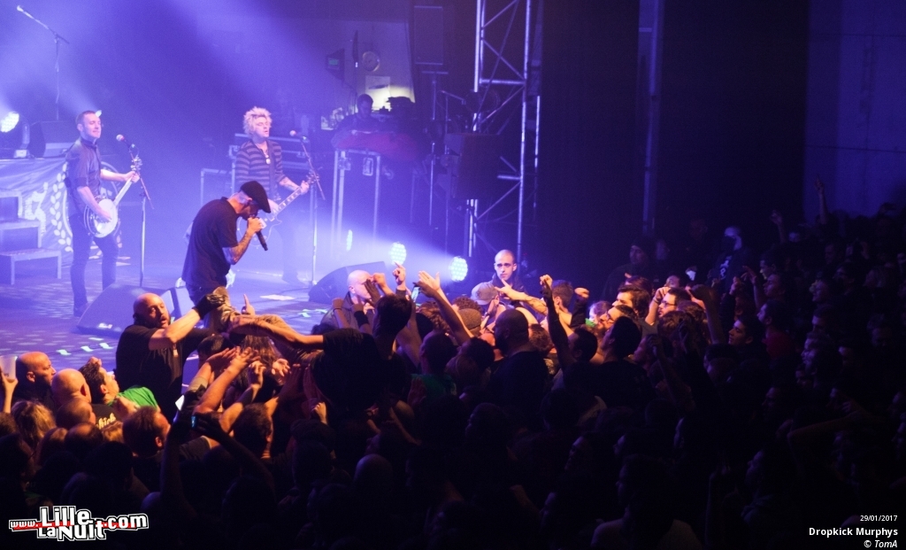 Dropkick Murphys + Slapshot + Skinny Lister à l’Aéronef en live - photo n°10
