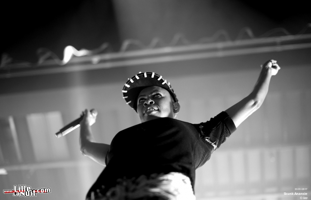 Skunk Anansie + The Pearl Harts à l’Aéronef en live - photo n°16