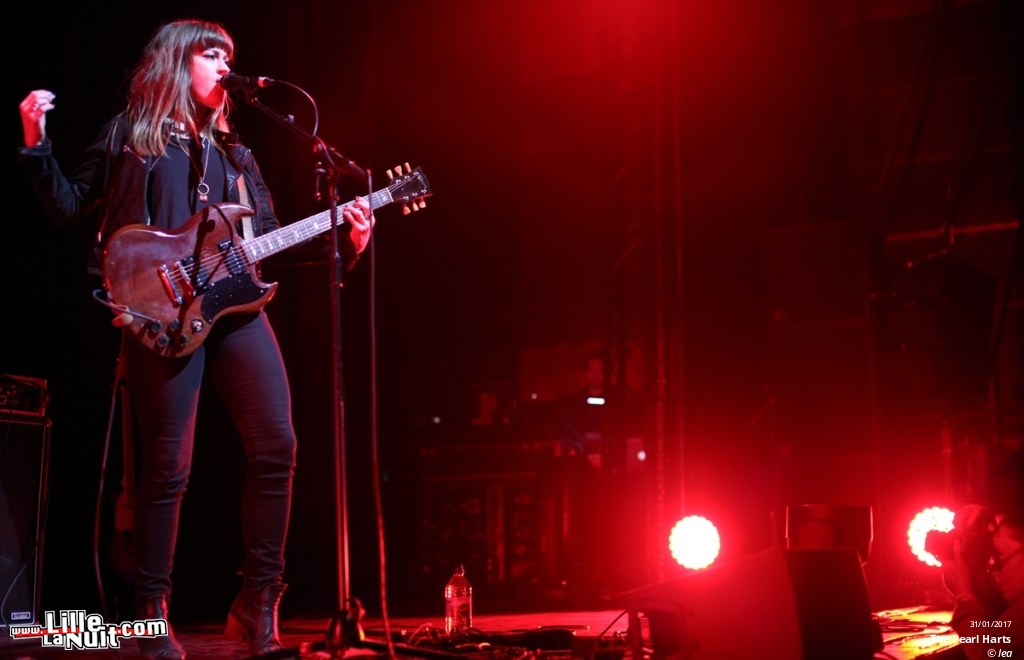 Skunk Anansie + The Pearl Harts à l’Aéronef en live - photo n°9