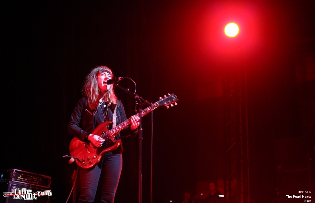 Skunk Anansie + The Pearl Harts à l’Aéronef en live - photo n°4