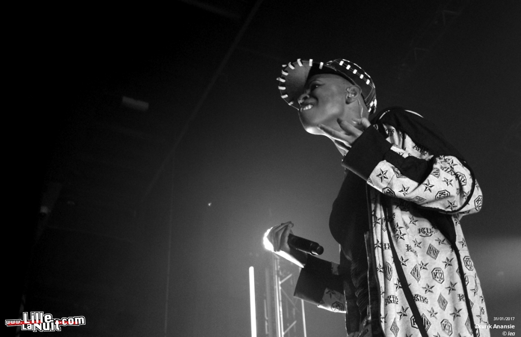 Skunk Anansie + The Pearl Harts à l’Aéronef en live - photo n°3