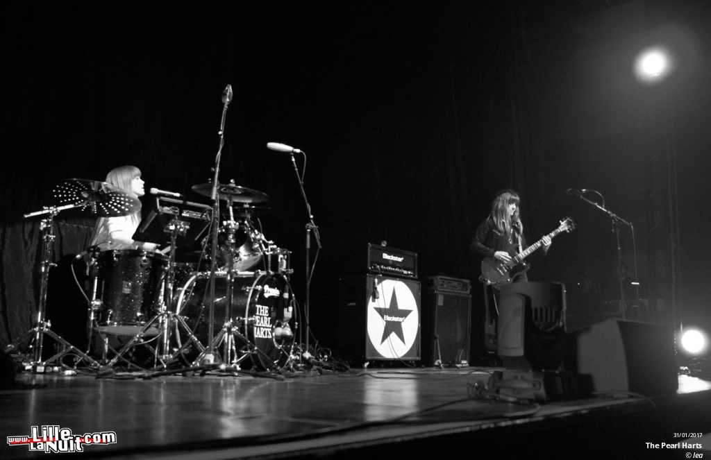 Skunk Anansie + The Pearl Harts à l’Aéronef en live - photo n°1