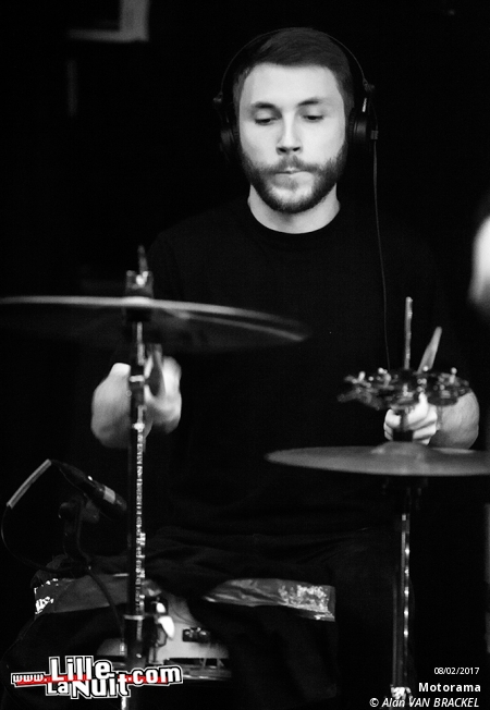 Motorama + Dear Deer à la Cave aux Poètes en live - photo n°12