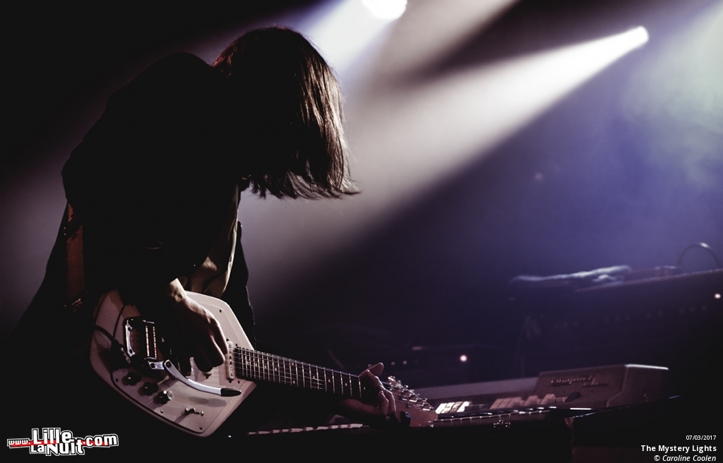 The Mystery Lights + Blues Trash Suitcase à l’Aeronef en live - photo n°1