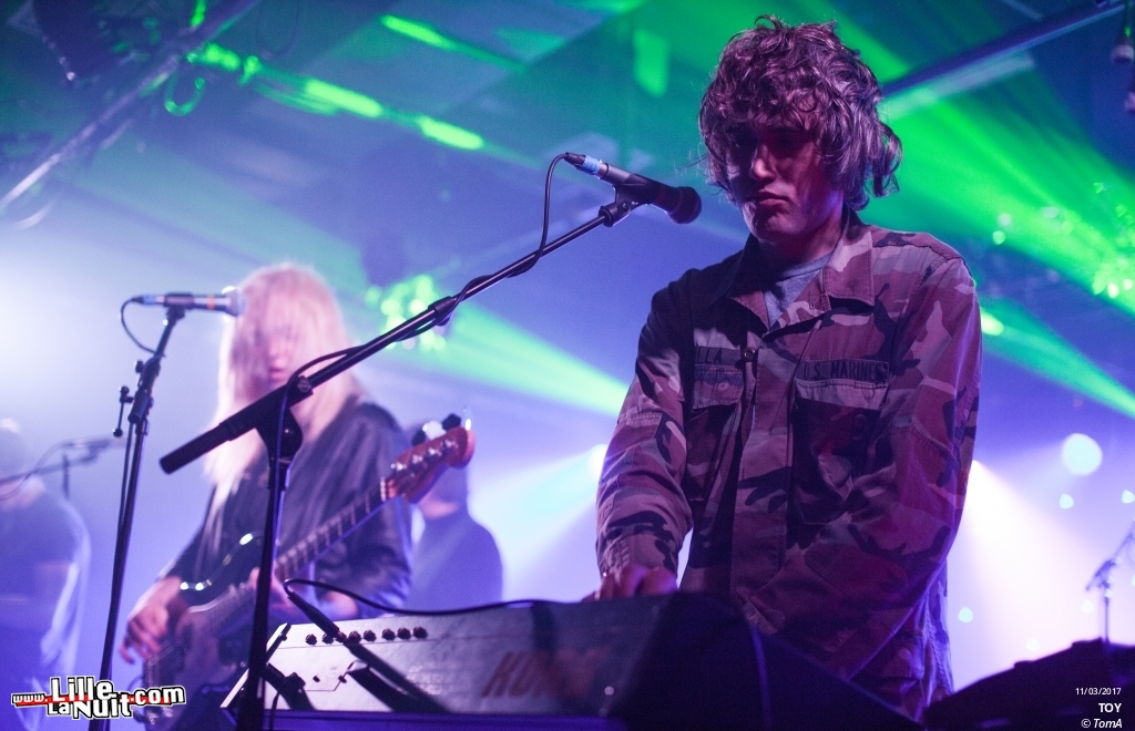 Toy + Birdpen + Prince Vaseline à l’Aeronef en live - photo n°2