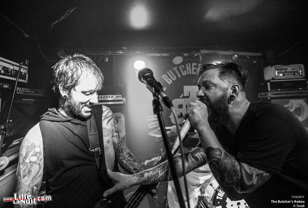 The Butcher’s Rodeo + Noise Emission Control au Circus en live - photo n°34