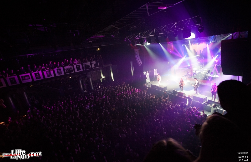 Sum 41 + Hollerado à l’Aéronef en live - photo n°4