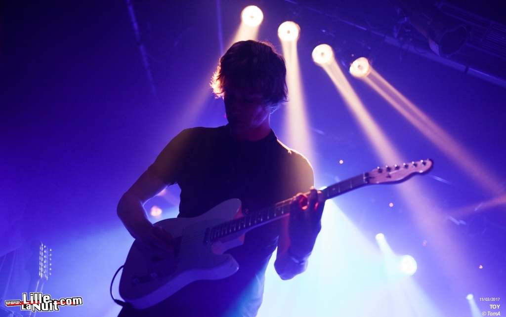 Toy + Birdpen + Prince Vaseline à l’Aeronef en live - photo n°5