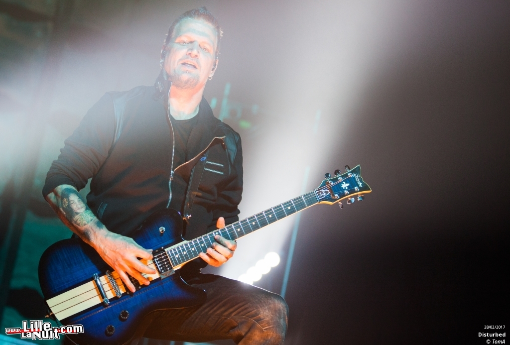 Avenged Sevenfold + Disturbed + Chevelle au Zénith de Lille en live - photo n°24