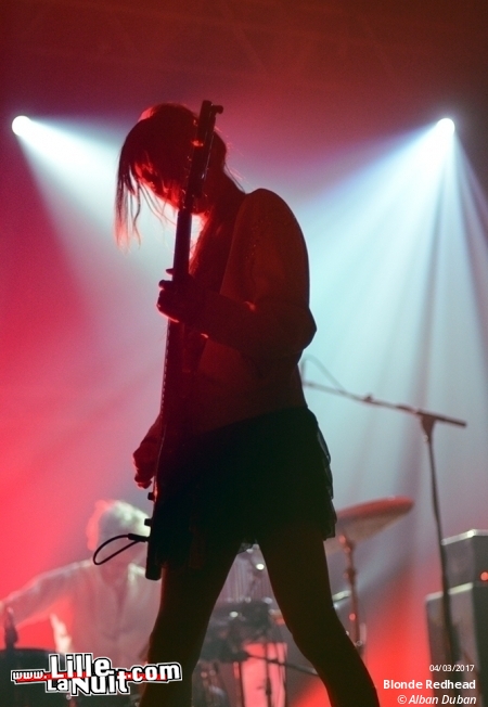 Blonde Redhead + Avec le Soleil Sortant de sa Bouche à l’Aéronef en live - photo n°6