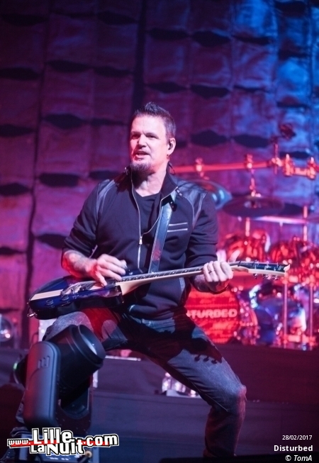 Avenged Sevenfold + Disturbed + Chevelle au Zénith de Lille en live - photo n°16