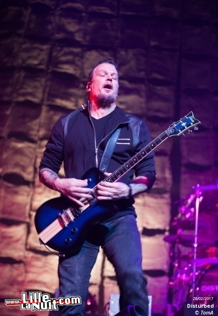 Avenged Sevenfold + Disturbed + Chevelle au Zénith de Lille en live - photo n°14