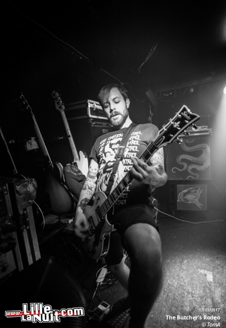 The Butcher’s Rodeo + Noise Emission Control au Circus en live - photo n°8