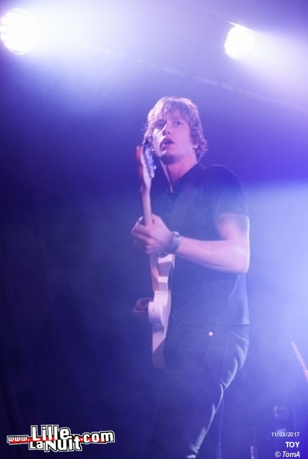 Toy + Birdpen + Prince Vaseline à l’Aeronef en live - photo n°10