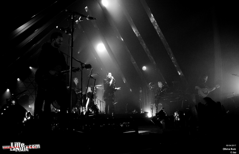 Olivia Ruiz + Annika and the Forest à l’Aéronef en live - photo n°1