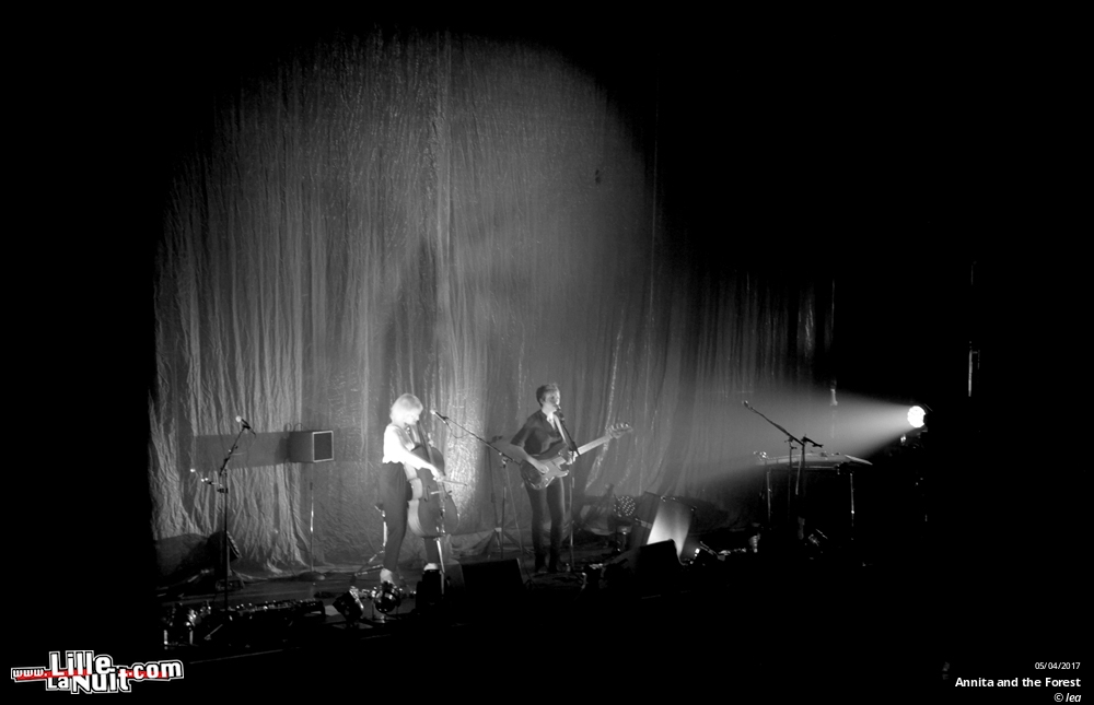 Olivia Ruiz + Annika and the Forest à l’Aéronef en live - photo n°5
