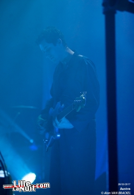 Festival Les Femmes S’en Mêlent : Austra + Pixx au Grand Mix en live - photo n°11