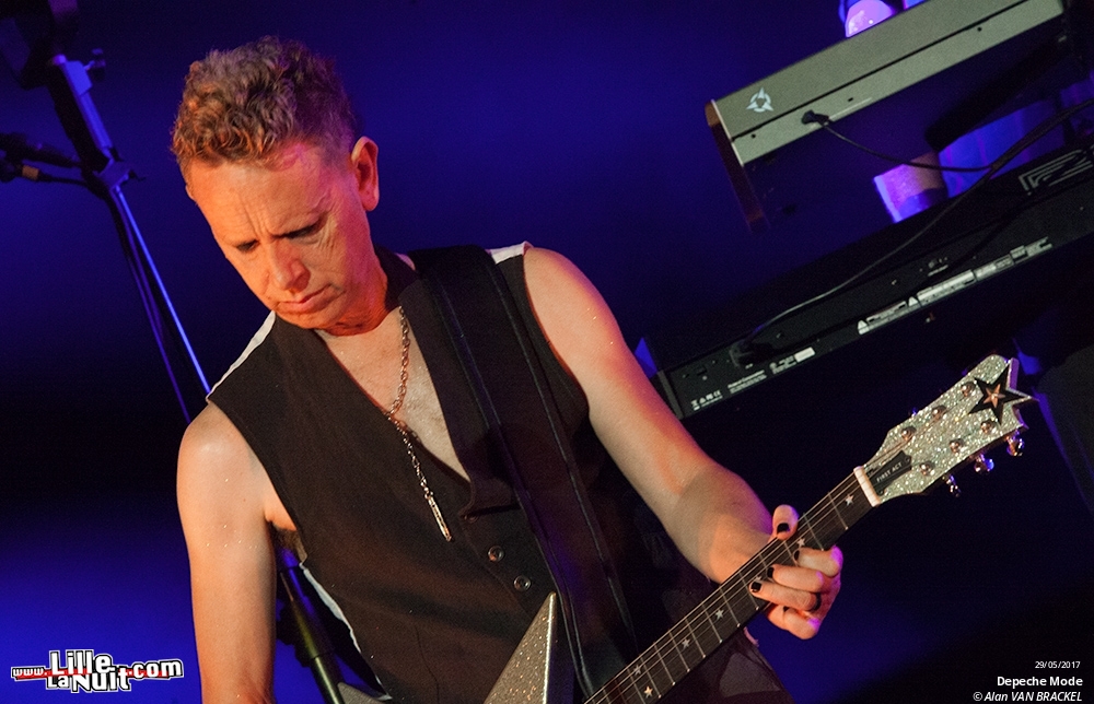 Depeche Mode + The Horrors au Stade Pierre Mauroy en live - photo n°24