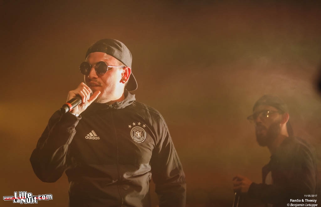 Disiz la Peste + A2H + FianSo & Theezy au Flow en live - photo n°1