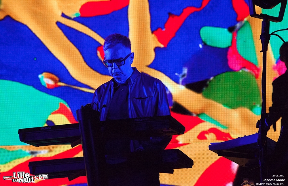 Depeche Mode + The Horrors au Stade Pierre Mauroy en live - photo n°2
