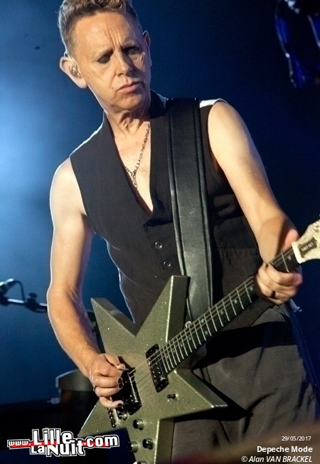 Depeche Mode + The Horrors au Stade Pierre Mauroy en live - photo n°20