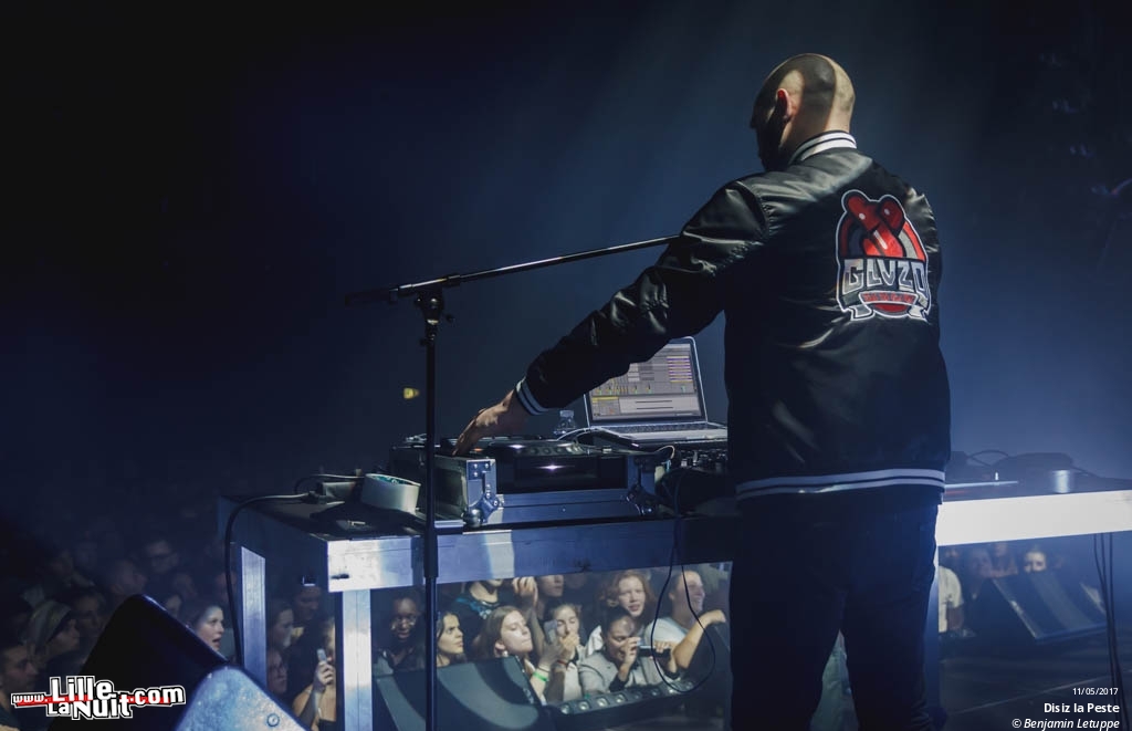 Disiz la Peste + A2H + FianSo & Theezy au Flow en live - photo n°10