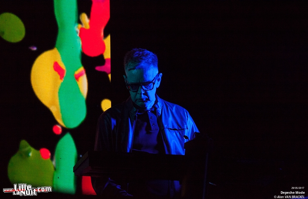 Depeche Mode + The Horrors au Stade Pierre Mauroy en live - photo n°7