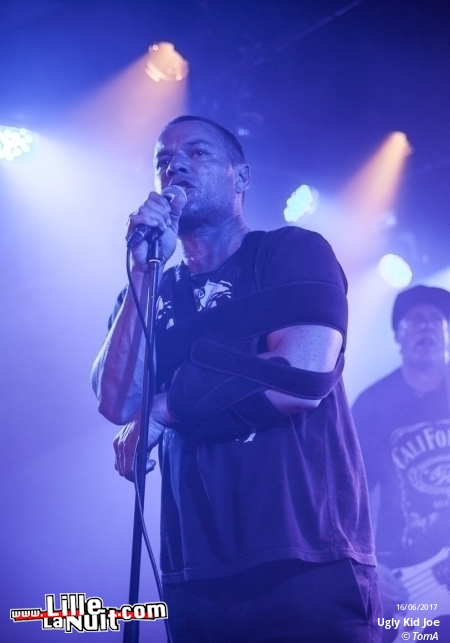 Ugly Kid Joe à l’Aeronef en live - photo n°20
