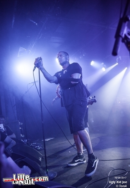 Ugly Kid Joe à l’Aeronef en live - photo n°4